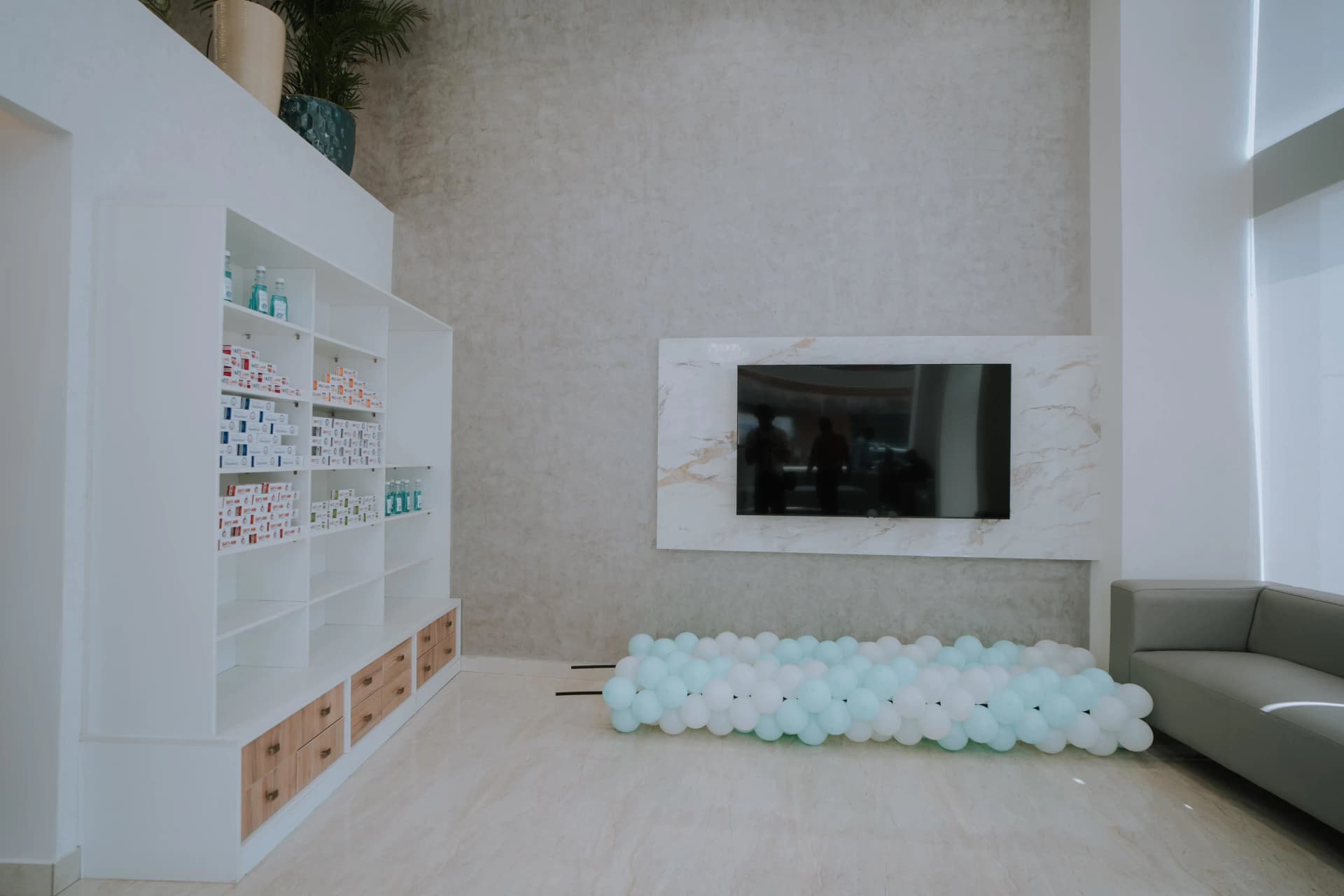 Elite Dental Studio reception
